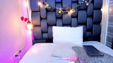 Fio  online show from April 2026 07:55:01 AM