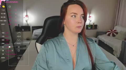Snapshot of fire_emily chatting on July 2026 01:05:02 AM fire_emily online show from July 2026 01:05:02 AM
