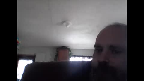 Brad online show from April 2026 10:21:02 PM