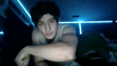 fitboi321 online show from April 2026 05:16:02 AM