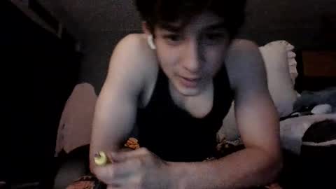 fitboi321 online show from April 2026 06:35:02 AM