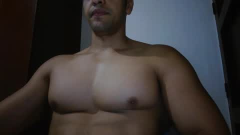 Snapshot of fitchestabs_69 chatting on April 2026 07:53:02 PM fitchestabs_69 online show from April 2026 07:53:02 PM