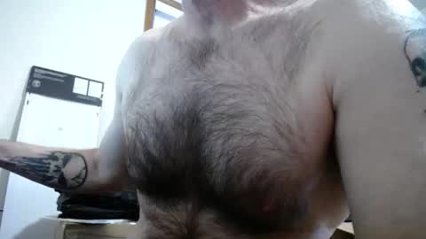  Links in Bio below online show from December 2025 12:45:01 PM