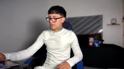 fj_araujo online show from June 2026 11:30:02 PM