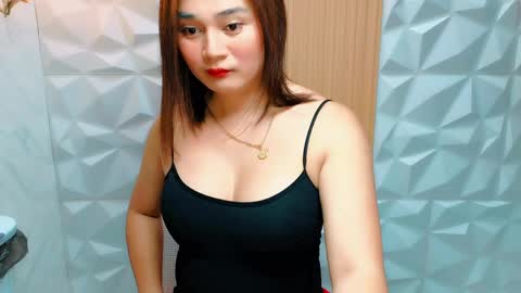 ASHLY online show from April 2026 06:00:02 AM