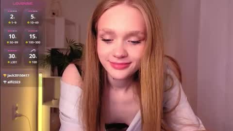 Snapshot of flirtypixy chatting on September 2025 10:11:02 PM Polly online show from September 2025 10:11:02 PM