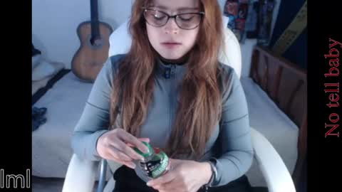 Snapshot of flor3citarockera chatting on July 2026 06:00:02 PM flor3citarockera online show from July 2026 06:00:02 PM