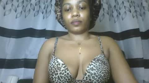 Snapshot of flora_fantasy chatting on July 2026 03:27:02 PM fantasy online show from July 2026 03:27:02 PM