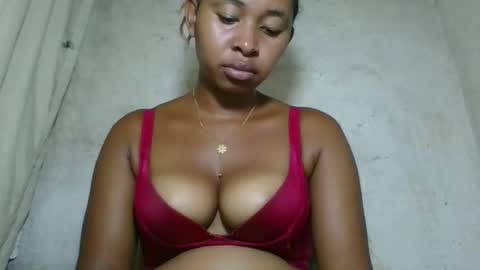 Snapshot of florencia011 chatting on May 2026 09:58:01 AM florencia011 online show from May 2026 09:58:01 AM