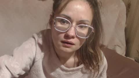 say meow and send tip  online show from April 2026 03:17:01 PM