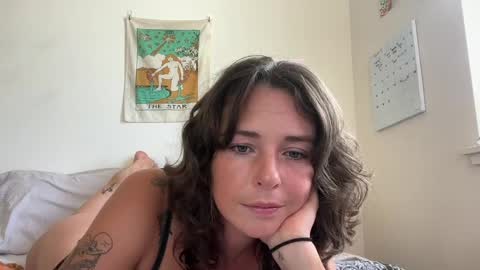 Snapshot of flowergirl448844 chatting on May 2026 01:25:02 AM Flowergirl online show from May 2026 01:25:02 AM
