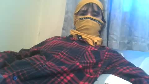 fluffycroissant07 online show from May 2026 09:00:02 PM