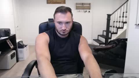 flyguy1266 online show from January 2025 08:35:01 PM