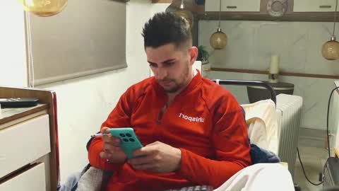 independent model online show from March 2026 05:52:02 PM