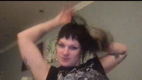 forthedolls online show from October 2025 04:10:02 AM