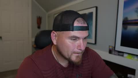 Snapshot of fossilhunterextreme chatting on April 2026 07:04:01 AM fossilhunterextreme online show from April 2026 07:04:01 AM