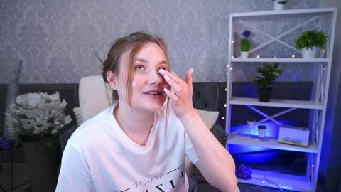 Kate online show from March 2026 10:53:01 PM