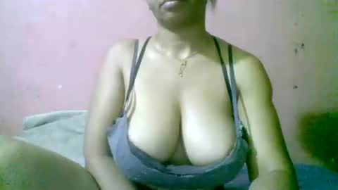 fracisca2204 online show from March 2026 08:35:02 PM