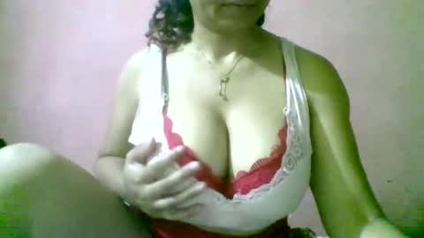 fracisca2204 online show from April 2026 04:35:01 AM