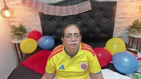 Snapshot of francesca_bbw chatting on June 2026 02:10:02 AM online show from June 2026 02:10:02 AM