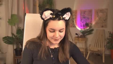 Francesca online show from May 2026 09:15:02 AM