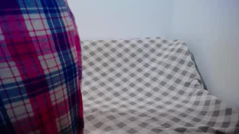 franceskcaa online show from November 2025 04:38:01 AM