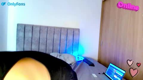 Snapshot of francobeta_11 chatting on April 2026 06:36:02 PM franco online show from April 2026 06:36:02 PM