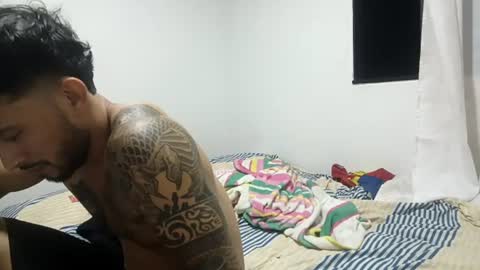 frankdanielsmolano online show from June 2026 04:17:02 AM