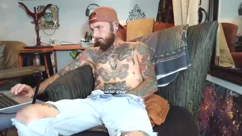 Frankie DRay   LikeFollowShareBuild online show from June 2026 06:12:02 AM