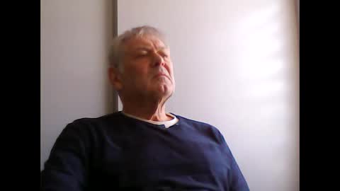 frannkboy61 online show from April 2026 10:54:02 AM