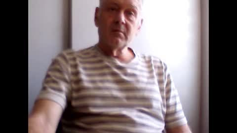 frannkboy61 online show from April 2026 10:07:02 AM