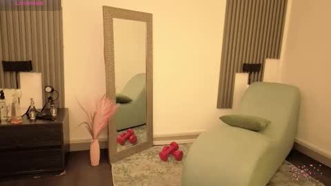 Fransheska online show from February 2026 12:04:02 PM