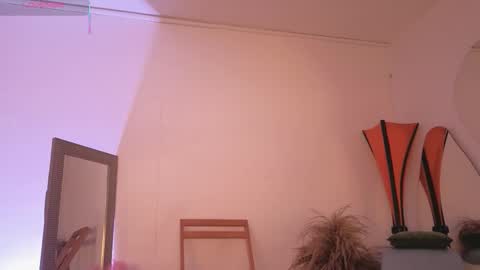 Fransheska online show from March 2026 11:43:02 AM