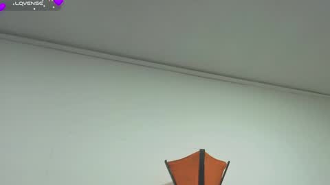 Fransheska online show from April 2026 11:55:02 AM