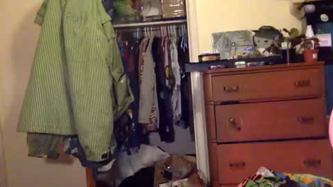 Squirrel twink online show from March 2026 09:34:02 AM