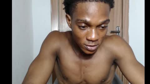 freakyslut30 online show from February 2025 11:15:01 PM