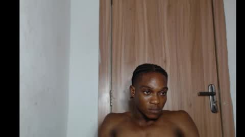 freakyslut30 online show from March 2025 01:42:02 AM