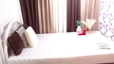 Freakyzae online show from March 2026 01:31:02 AM