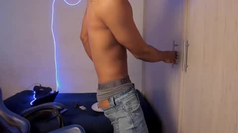 valeria online show from March 2026 06:18:02 PM