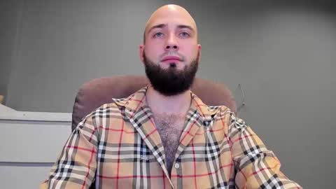 Snapshot of free_man___ chatting on November 2025 06:40:02 PM Andrew online show from November 2025 06:40:02 PM