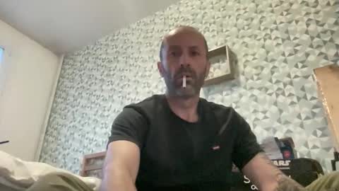 frenchboy443 online show from May 2026 07:10:01 PM