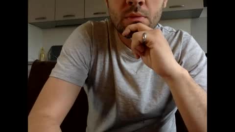 frenchy_from_paris online show from May 2026 01:29:02 PM