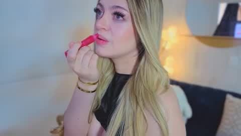 fresita_pink_ online show from March 2026 09:40:02 PM