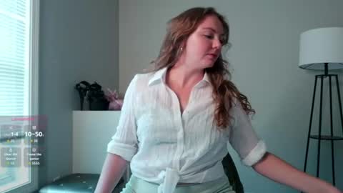 Snapshot of freyafux chatting on June 2026 09:46:01 PM Miss Freya online show from June 2026 09:46:01 PM