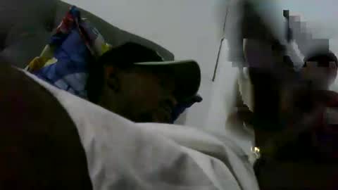freza012 online show from May 2026 03:31:02 PM