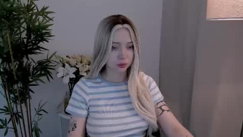 friend_zone_ online show from June 2026 10:46:02 AM