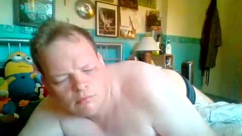 Snapshot of fritzboy90 chatting on July 2026 04:18:01 AM Tom online show from July 2026 04:18:01 AM