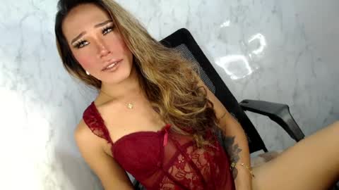 Snapshot of fuckerjenny8 chatting on July 2026 11:15:01 AM sweetyJENNY online show from July 2026 11:15:01 AM