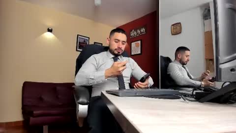 SERGIO THE SEX LAWYER online show from July 2026 05:02:02 AM