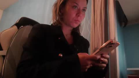 La online show from December 2024 10:19:01 PM